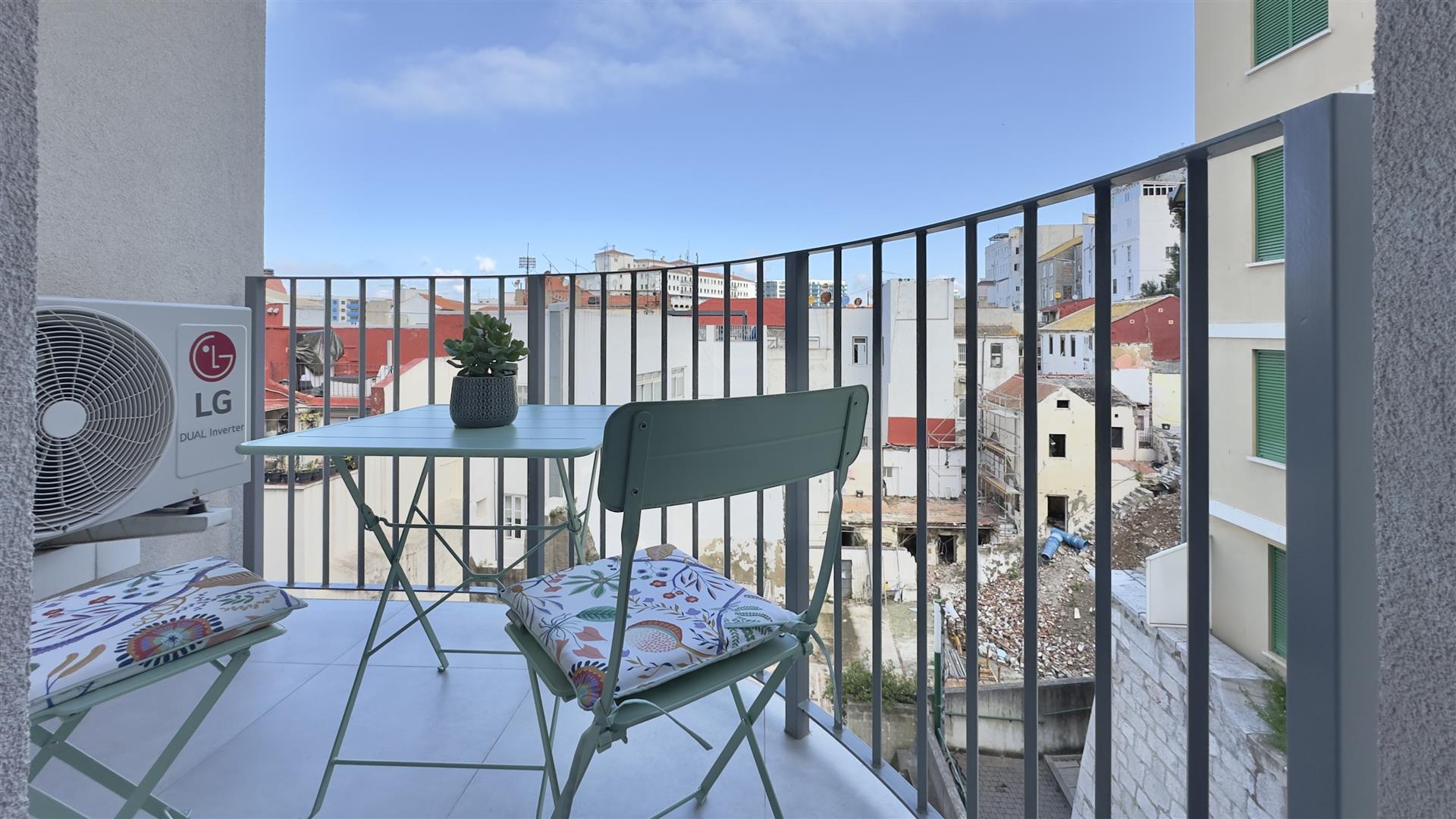 Image of Apartment - 1 Bathrooms for Sale in The Residence-Gibraltar, Image 5